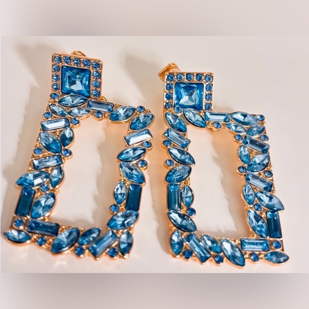 Elegant Blue and Gold Clip-On Earrings